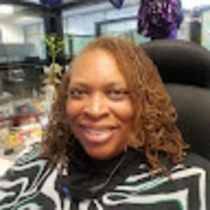 Meet your Posher, Angie